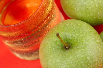 Green apple