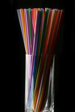 Glass with straws