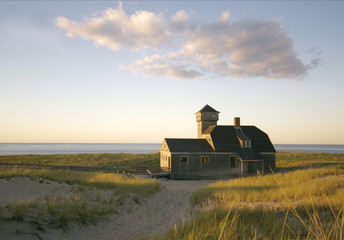 Fototapeta premium Cape Cod Beach House - Old Harbor Lifesaving Station