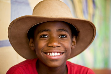 Junge mit Cowboy Hut