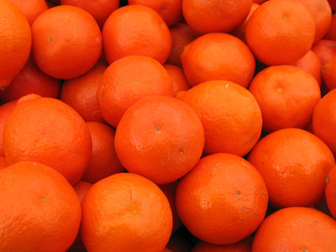 Oranges pile