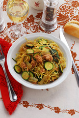 Tagliolini al tonno e zucchine - Primi piatti - Toscana