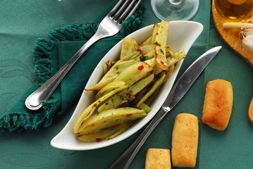 Finocchi in tegame con peperoncino - Contorni