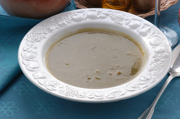 Crema di asparagi e patate - Primi piatti vegetariani