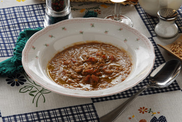 Minestra di farro - primi piatti della cucina toscana