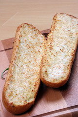 garlic bread for snack