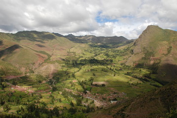 Fototapeta premium Overlooking Valley near Inca Ruins, Peru, South America