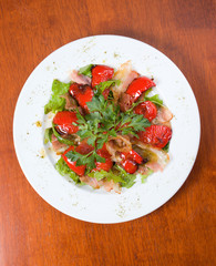 vegetable salad with bacon.