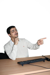 Cadre montrant du doigt