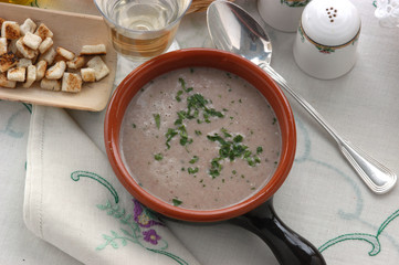 Zuppa alle verdure di stagione - Primi piatti vegetariani