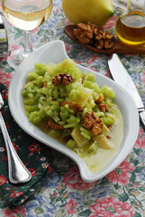 Sedano noci e parmigiano con limone - Contorni toscana