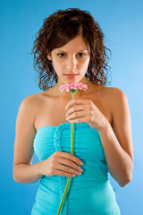 An Blume riechen