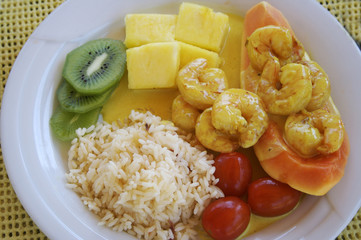Garnelen ,Shrimps auf Papaya