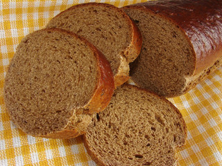 rye bread slices