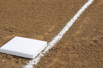 base baseball © Glen Jones