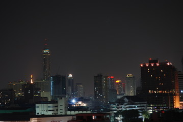 Fototapeta premium Bangkok bei Nacht