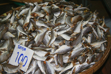 poissons séchés