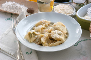 Tortelli alla piacentina - Primi piatti Emilia Romagna
