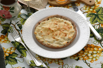 Pattona e ricotta - Dolci tradizionali Emilia Romagna