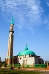 Fototapeta na wymiar modern mosque
