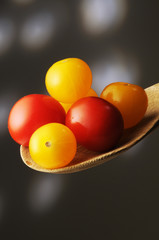 Pomodorini gialli e rossi