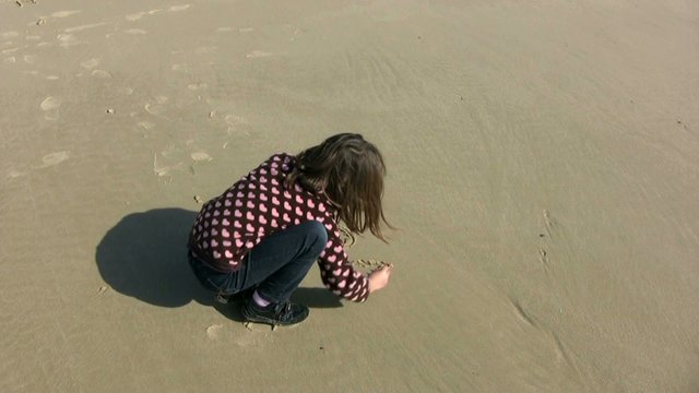 &eacute;crire papa dans le sable