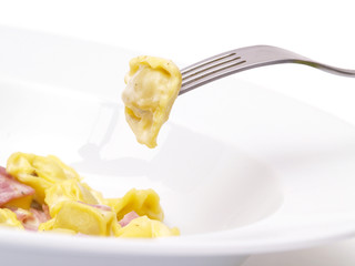 Tortellini panna