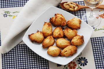Biscottini miele e mandorle - Dolci della Lombardia
