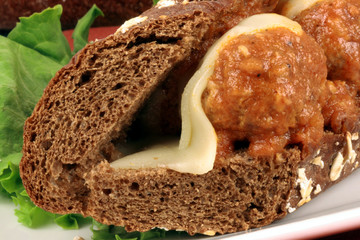 Sandwich with meatballs