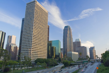 Fototapeta na wymiar Los Angeles highway and skyline