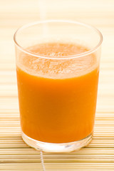 fresh carrot juice and mint