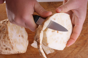 hausgemachte Gemüsesuppe herstellen