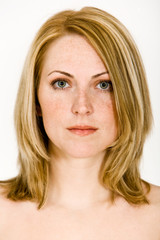 Naklejka premium Junge Frau