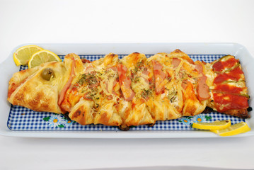 italy paste fish pizza