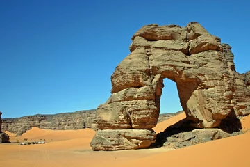 Raamstickers Tor in der Wüste © Nadja