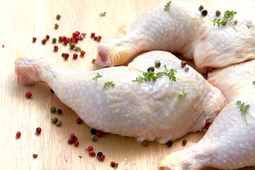Hähnchen-Schenkel,- küchenfertig