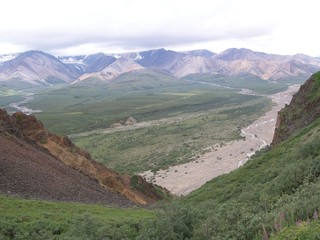 Fototapeta na wymiar East Fork Toklat River Alaska