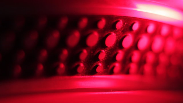 rings on a turntable platter whilst spinning