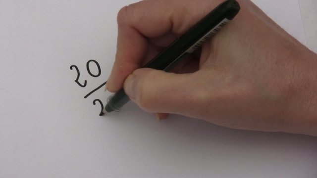 20 sur 20 entour&eacute;