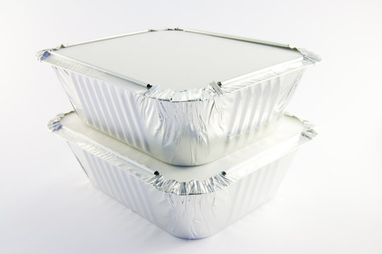 2 square foil catering trays