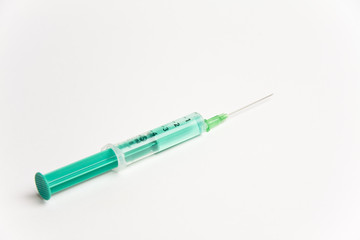 spritze mit nadel