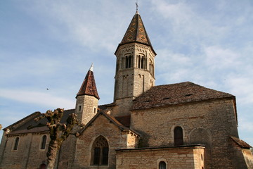 Fototapeta na wymiar Eglise romane de Clessé