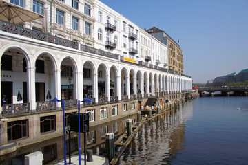 Alsterarkaden in Hamburg