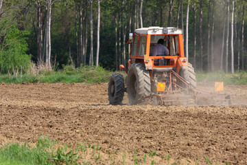 tractor