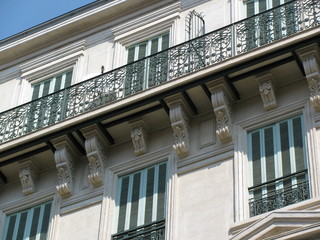 façade de caractere
