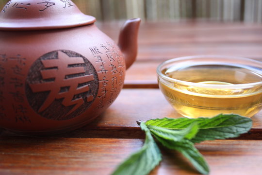 Chinese tea with mint