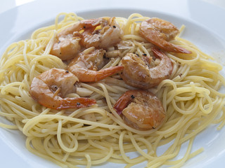 Spagetti mit Shrimps