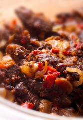 Chicken liver with onion, mushrooms and pepper
