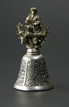 campanilla decorada