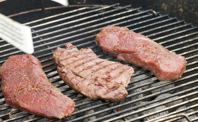Fleisch auf dem Grill